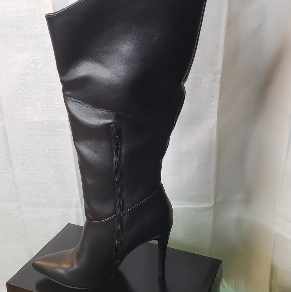 Black boots